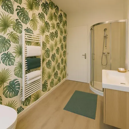 Beau T3 Equipe Avec Grand Ecran Et Wi-fi Performant *